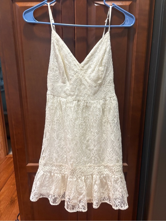Hollister Dresses & Skirts - White Lace Dress